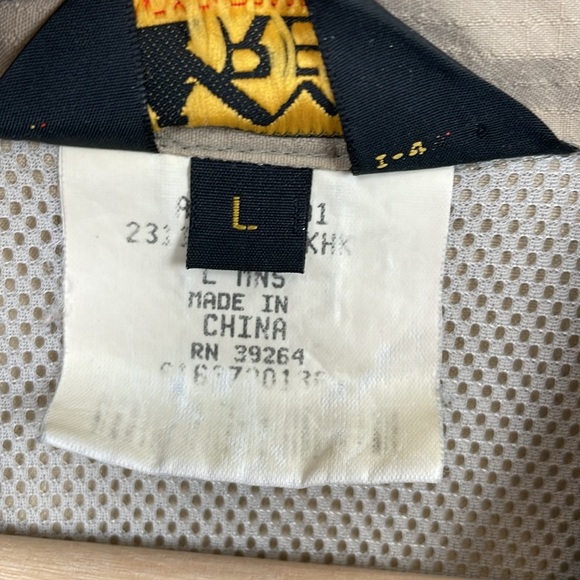 REI Mens L Shirt Vented Short Sleeve Hiking Fishing Front Pocket Button down Top - Picture 10 of 11